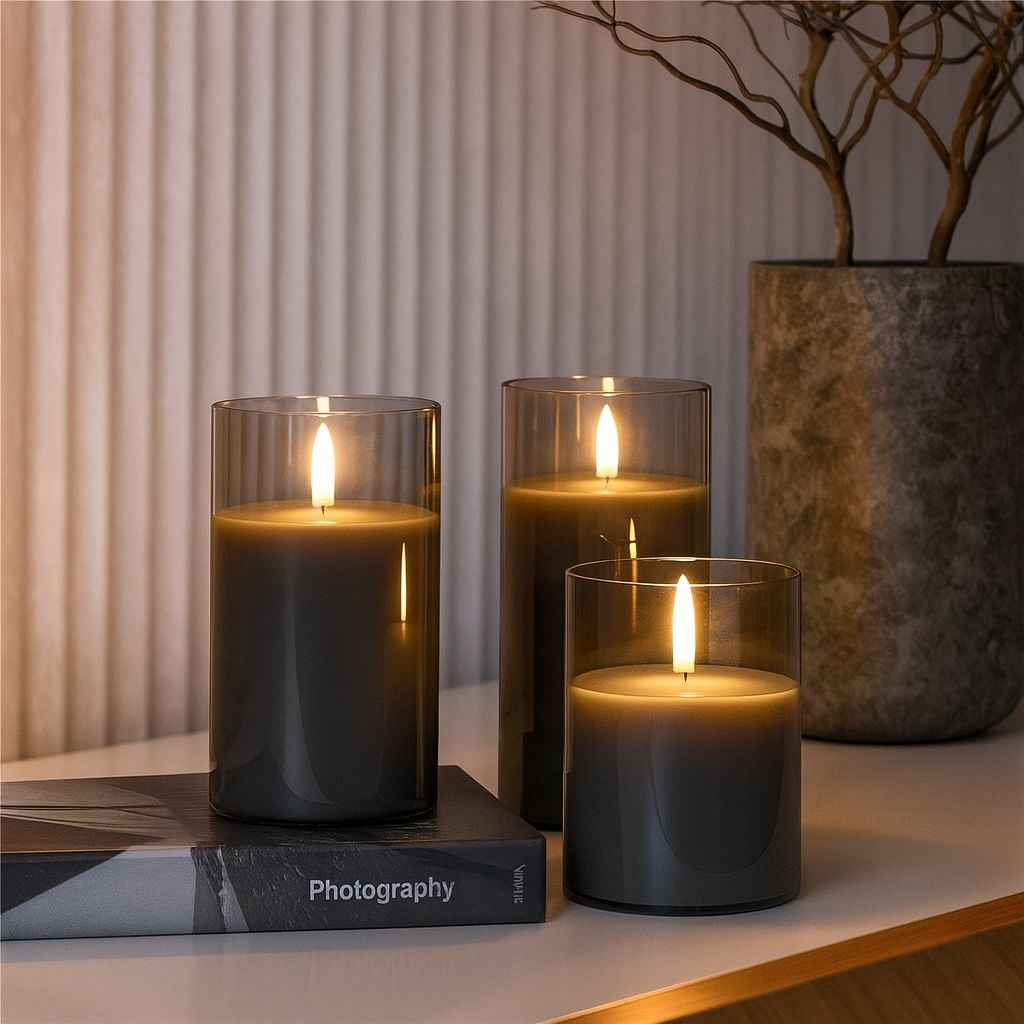 Set di 3 Candele a LED in Vera Cera in Vetro con Timer Grigio - Miniatura 3