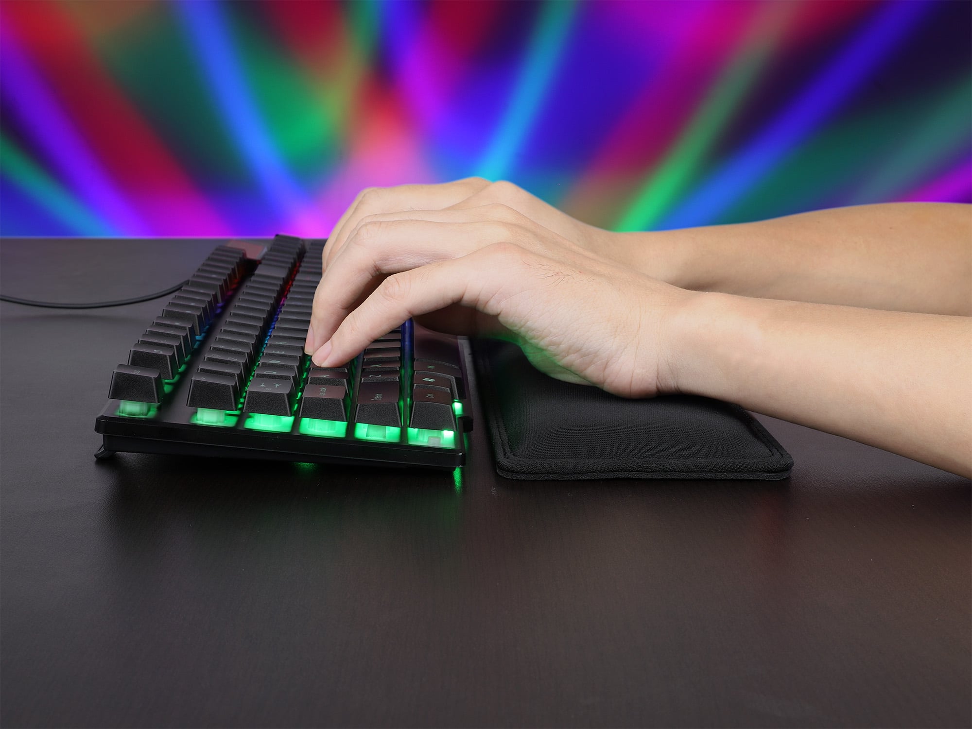 Tappetino Poggiapolsi Ergonomico in Gel per Tastiera Nero - Miniatura 5