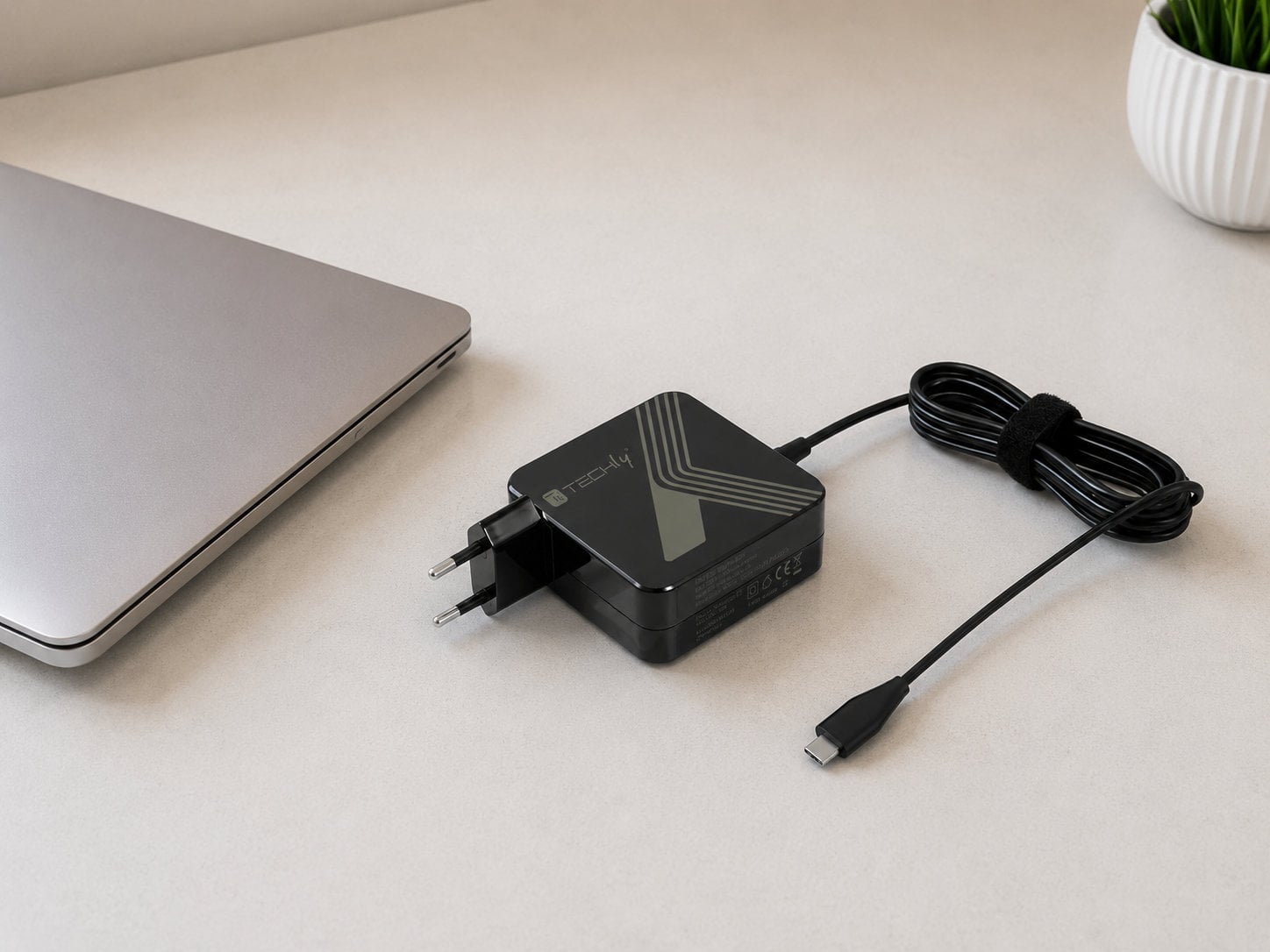 Alimentatore per Smartphone e Notebook USB-C™ Power Delivery PD 3.0 65W - Miniatura 6