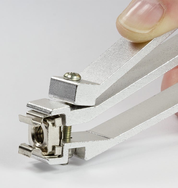 Utensile per Inserimento ed Estrazione Dadi a Gabbia - Miniatura 6
