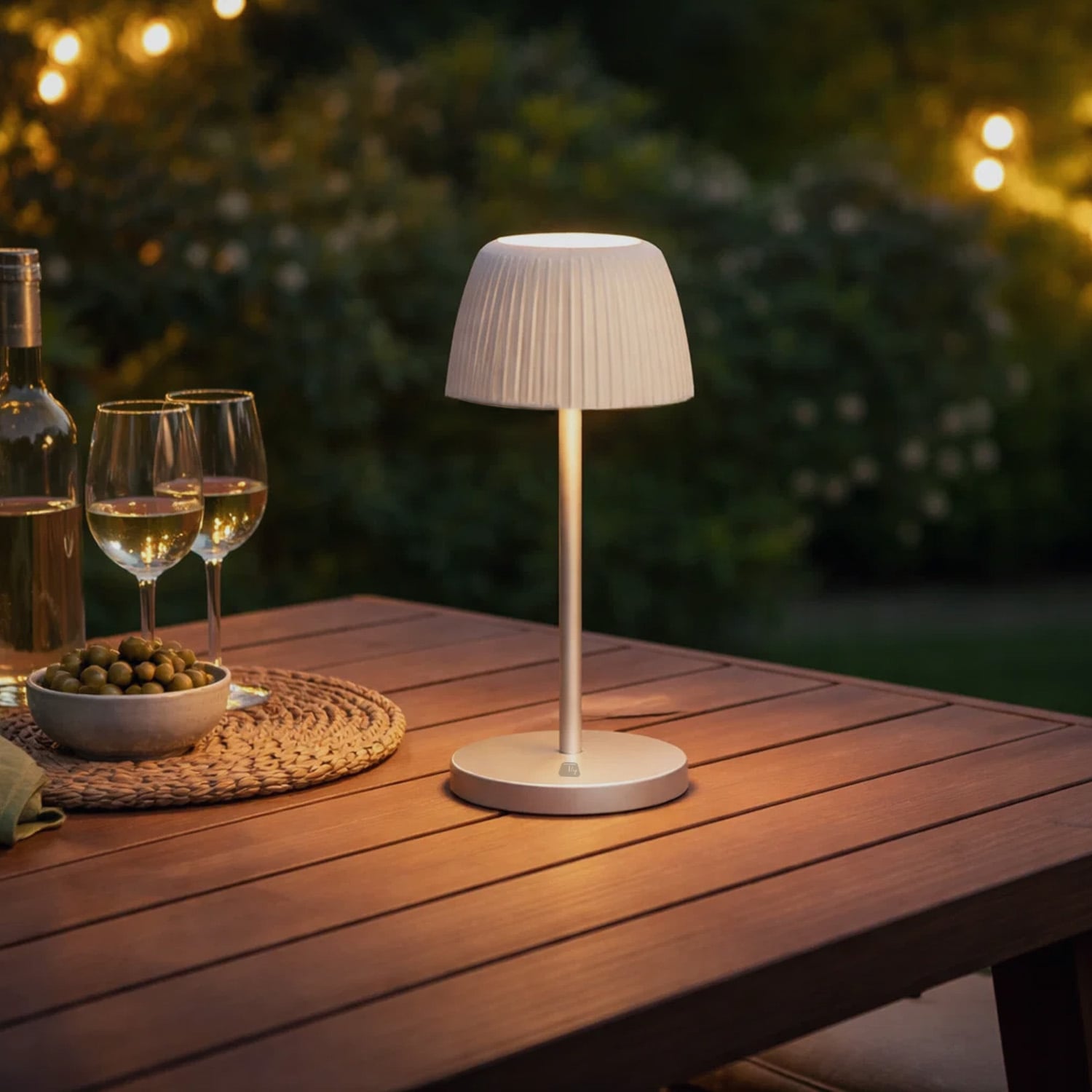 Lampada da Tavolo LED per Esterni con Base di Ricarica Bianca - Miniatura 7